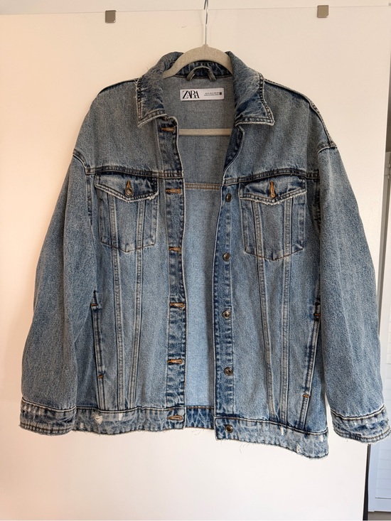 Zara Jackets & Blazers - ZARA Washed Light Blue Denim Trucker Jacket